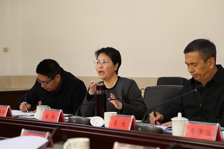 国家林业和草原局森林公安局副局长张萍对我局森林防火工作给予了充分肯定并题出具体要求.jpg
