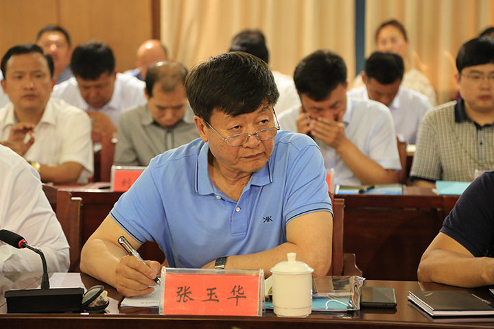 集团副总裁张玉华在座谈会上发言.jpg