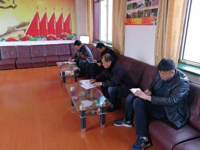 天桥岭林业：对森防和扫黑除恶专项斗争工作进行再部署再落实